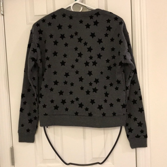 Size S 💖 Free Generation Pullover Sweatshirt Cute - Picture 3 of 5